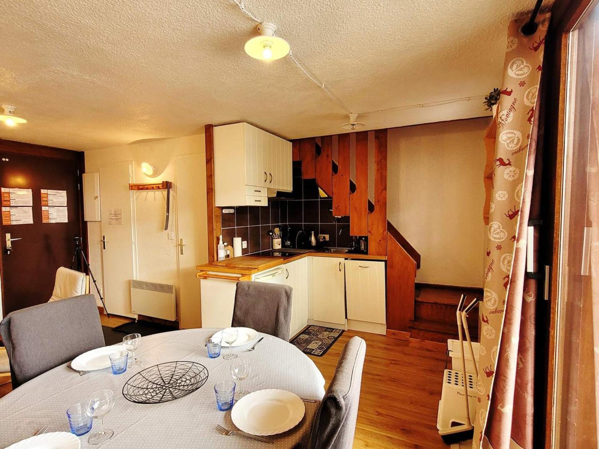 Duplex 3 Pieces Aux Gets, Proche Pistes Avec Parking Et Wifi - Fr-1-598-23 Apartment Les Gets Exterior photo