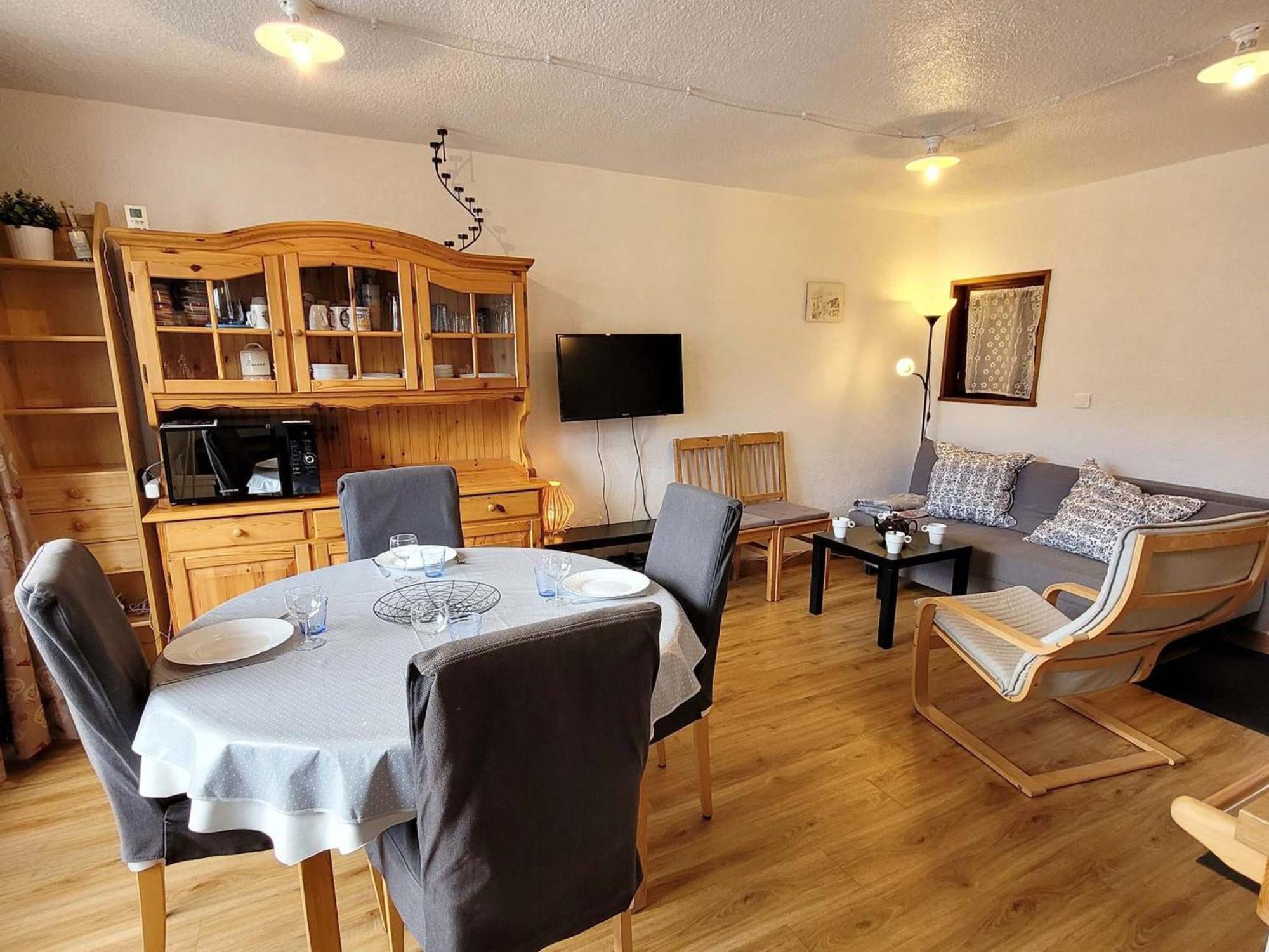 Duplex 3 Pieces Aux Gets, Proche Pistes Avec Parking Et Wifi - Fr-1-598-23 Apartment Les Gets Exterior photo